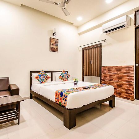 Fabhotel Maher Inn Ahmedabad Extérieur photo