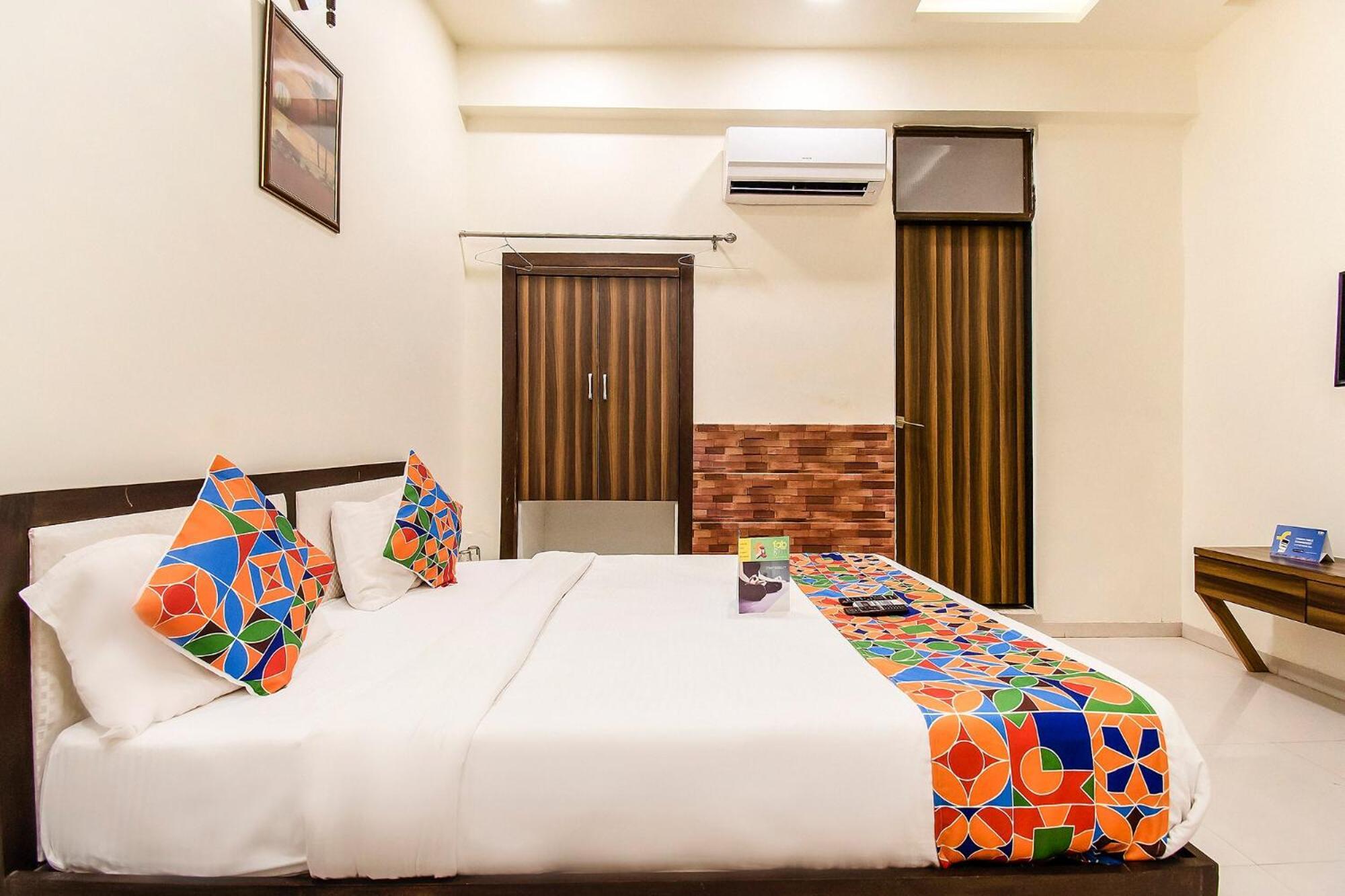Fabhotel Maher Inn Ahmedabad Extérieur photo