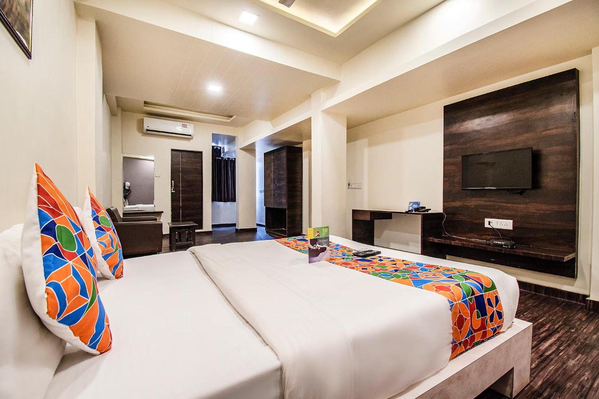 Fabhotel Maher Inn Ahmedabad Extérieur photo